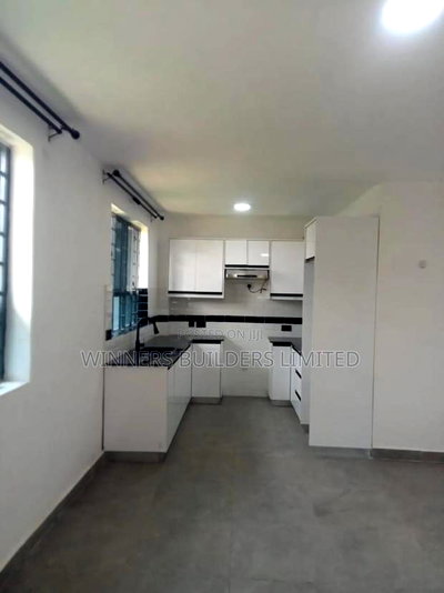 5bdrm Maisonette in Ngoingwa Estate for sale - Image 13