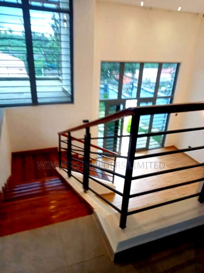 5bdrm Maisonette in Ngoingwa Estate for sale - Image 10