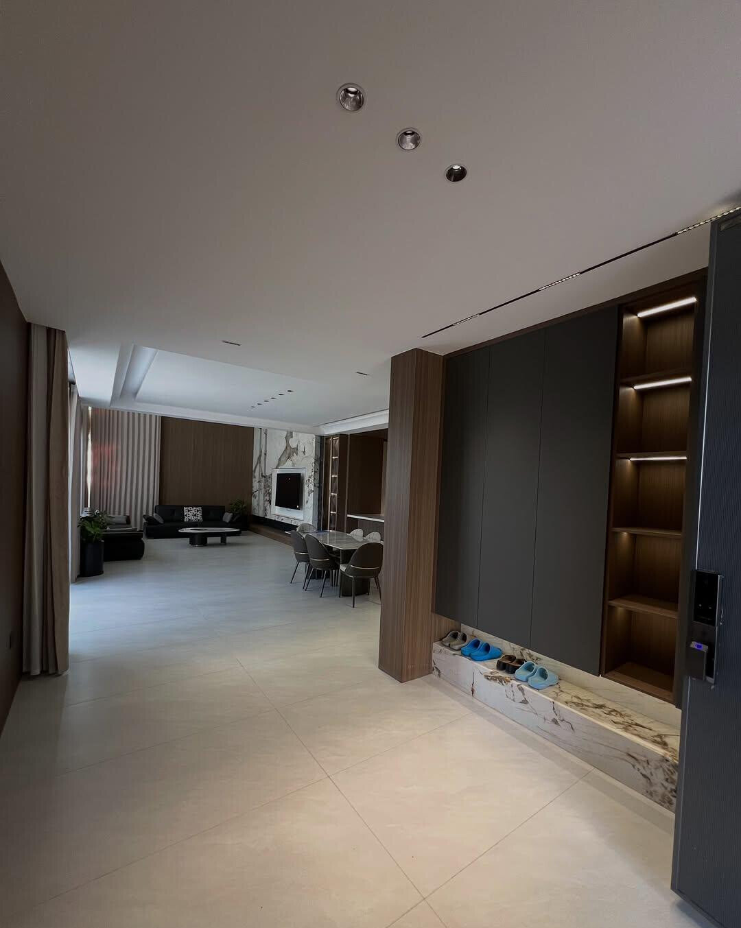 KSh 160M 5BR Townhouse with Parking