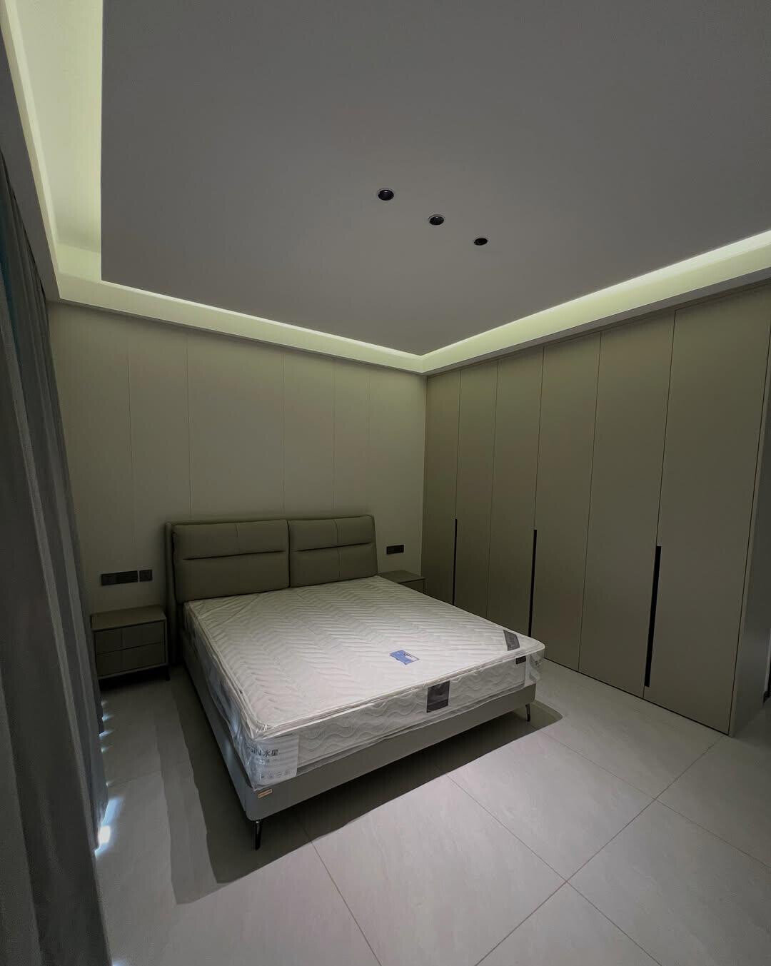 KSh 160M 5BR Townhouse with Parking