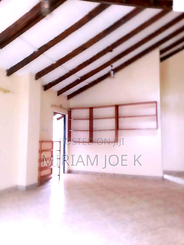 3bdrm Bungalow in Oj Btl, Ruiru for rent