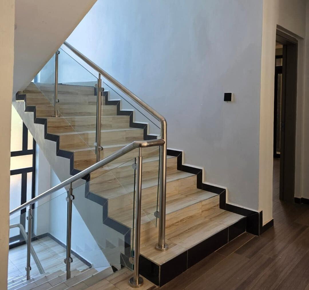 5BR All-Ensuite Townhouse with Rooftop Terrace - Mugutha, Ruiru
