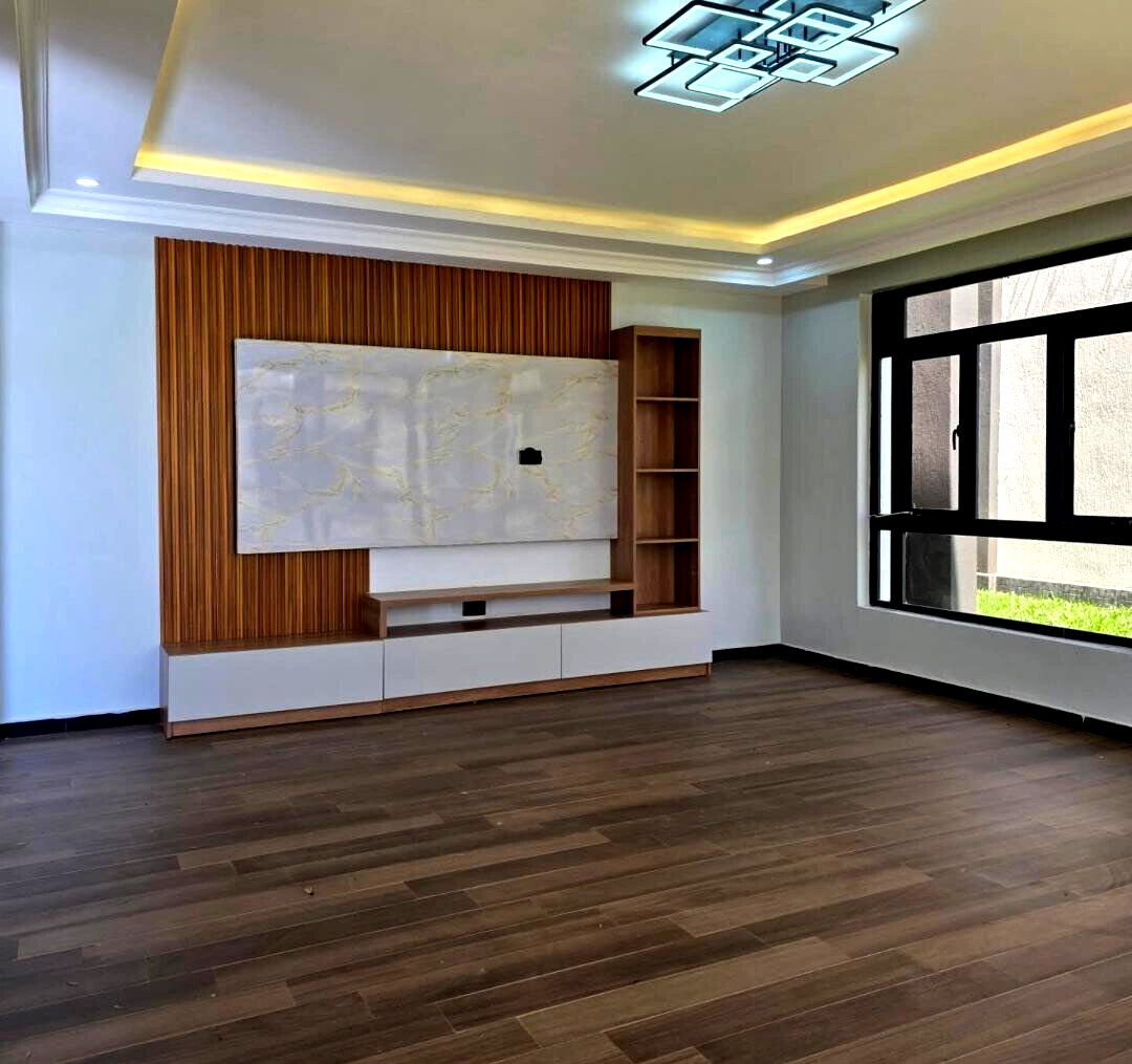 5BR All-Ensuite Townhouse with Rooftop Terrace - Mugutha, Ruiru