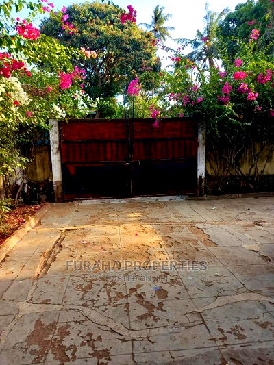 2bdrm Bungalow in Mtwapa for Sale - Image 6