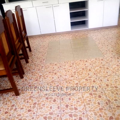 2bdrm Townhouse / Terrace in Hardy for rent - Image 6