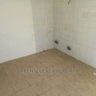 2bdrm Townhouse / Terrace in Hardy for rent - Image 5