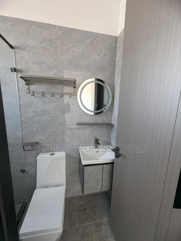 2bdrm Apartment in Valley Arcade for rent