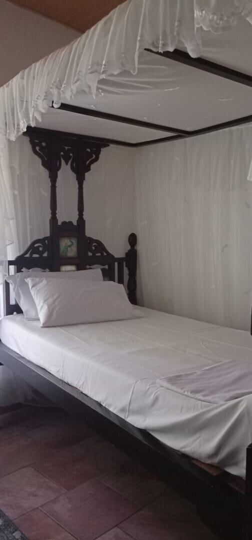 Garden Home with Parking for KSh 175K