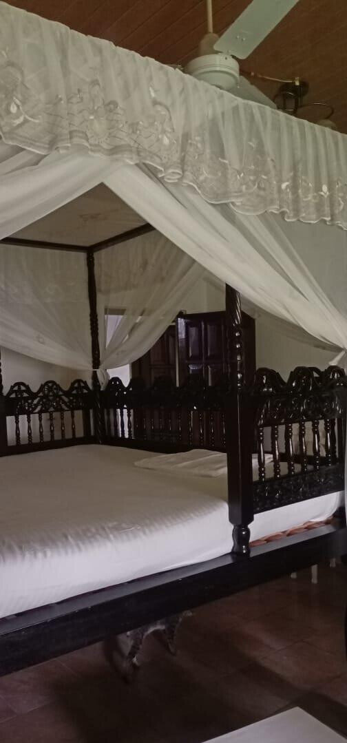 Garden Home with Parking for KSh 175K