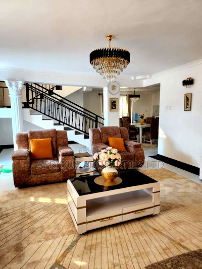 4bdrm Mansion in Mangu for sale - Image 13