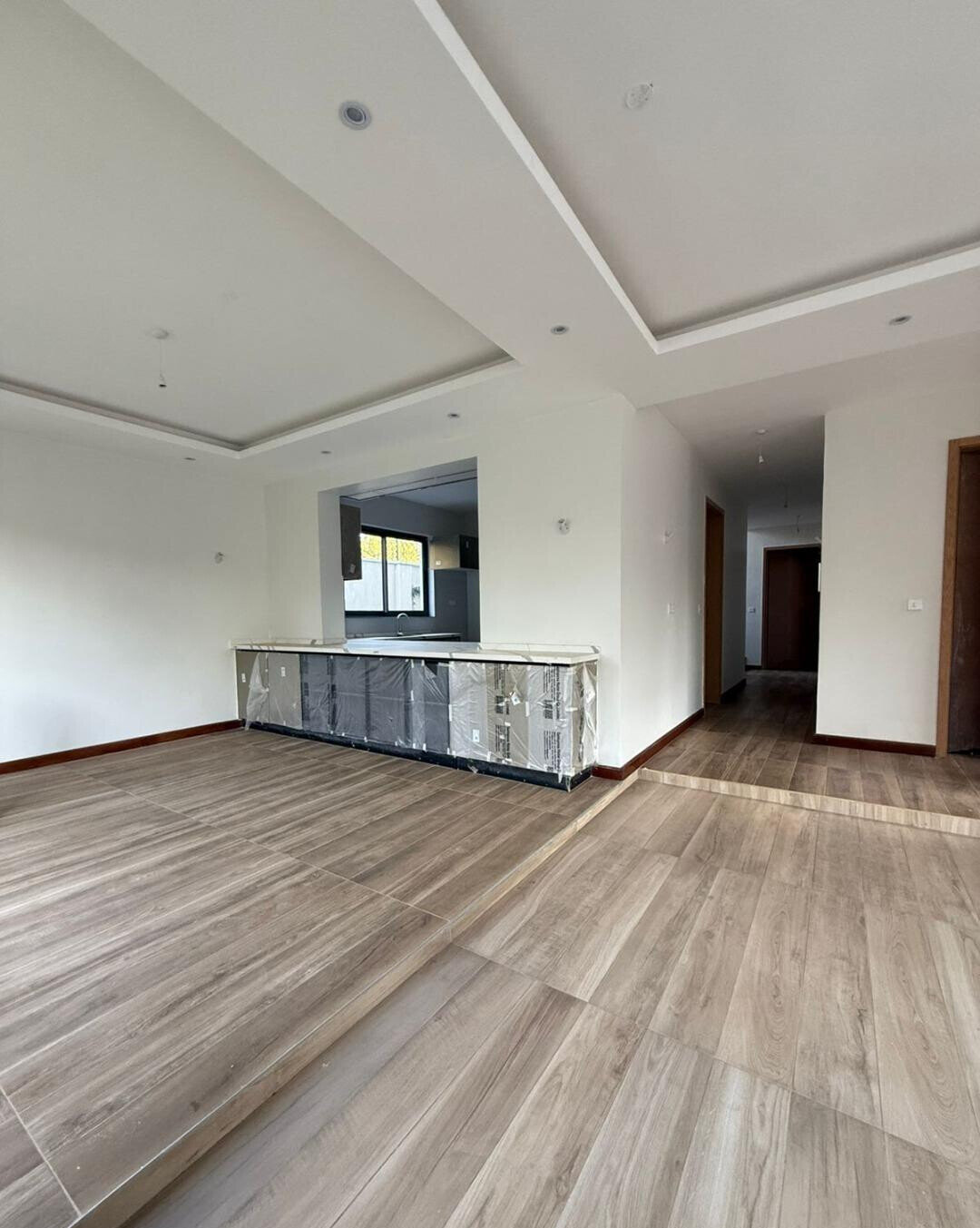 6-Bed Townhouse with Rooftop Lounge & Solar Heating - Lavington