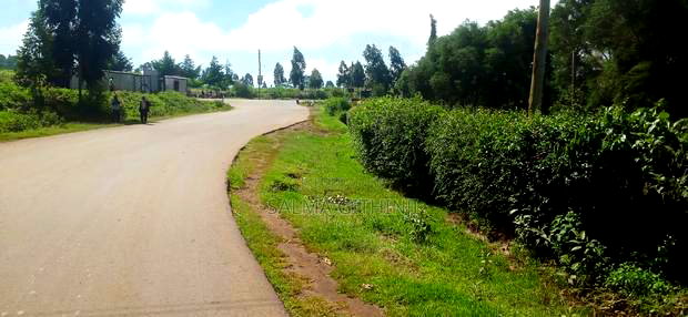 50 by 100 Ft Commercial Plot for Sale in Kikuyu,Karai