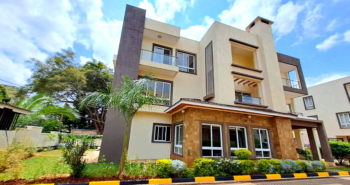 5-Ensuite Townhouse with DSQ & Only 4 Units - Lavington