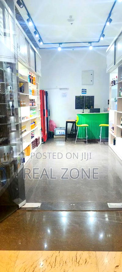 Westland Shop to Let - Image 1