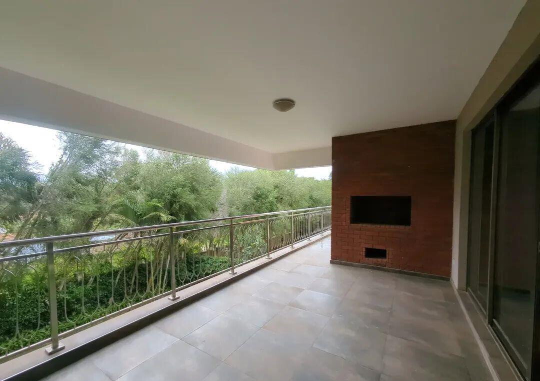 5-Ensuite Townhouse with Gym & Roof Terrace - Lavington