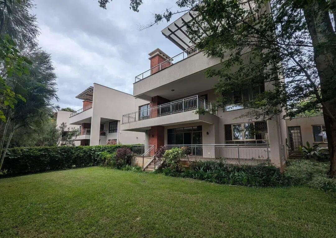 5-Ensuite Townhouse with Gym & Roof Terrace - Lavington