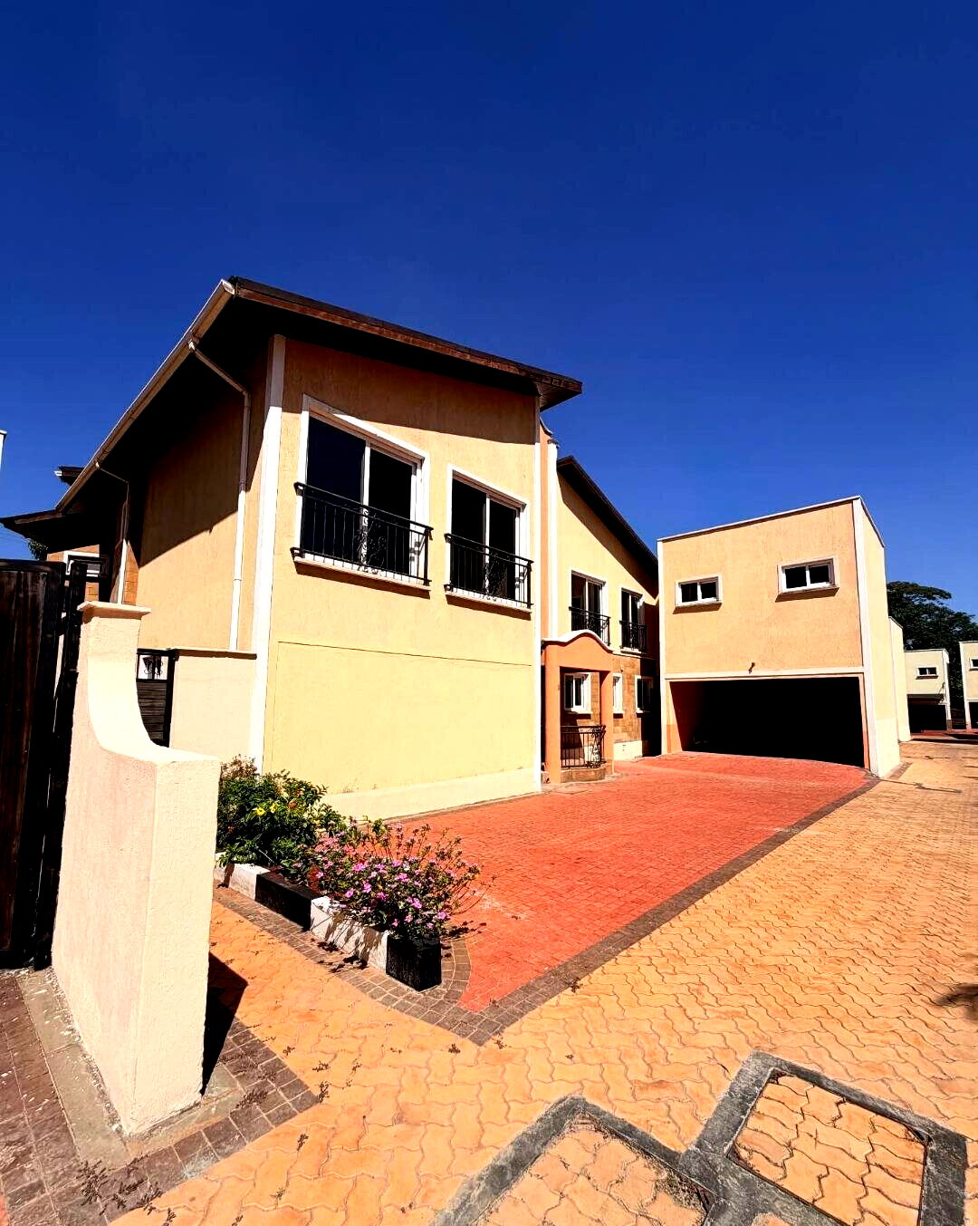 4BR Luxury Villa with Private Pool – Milimani, Opposite State House