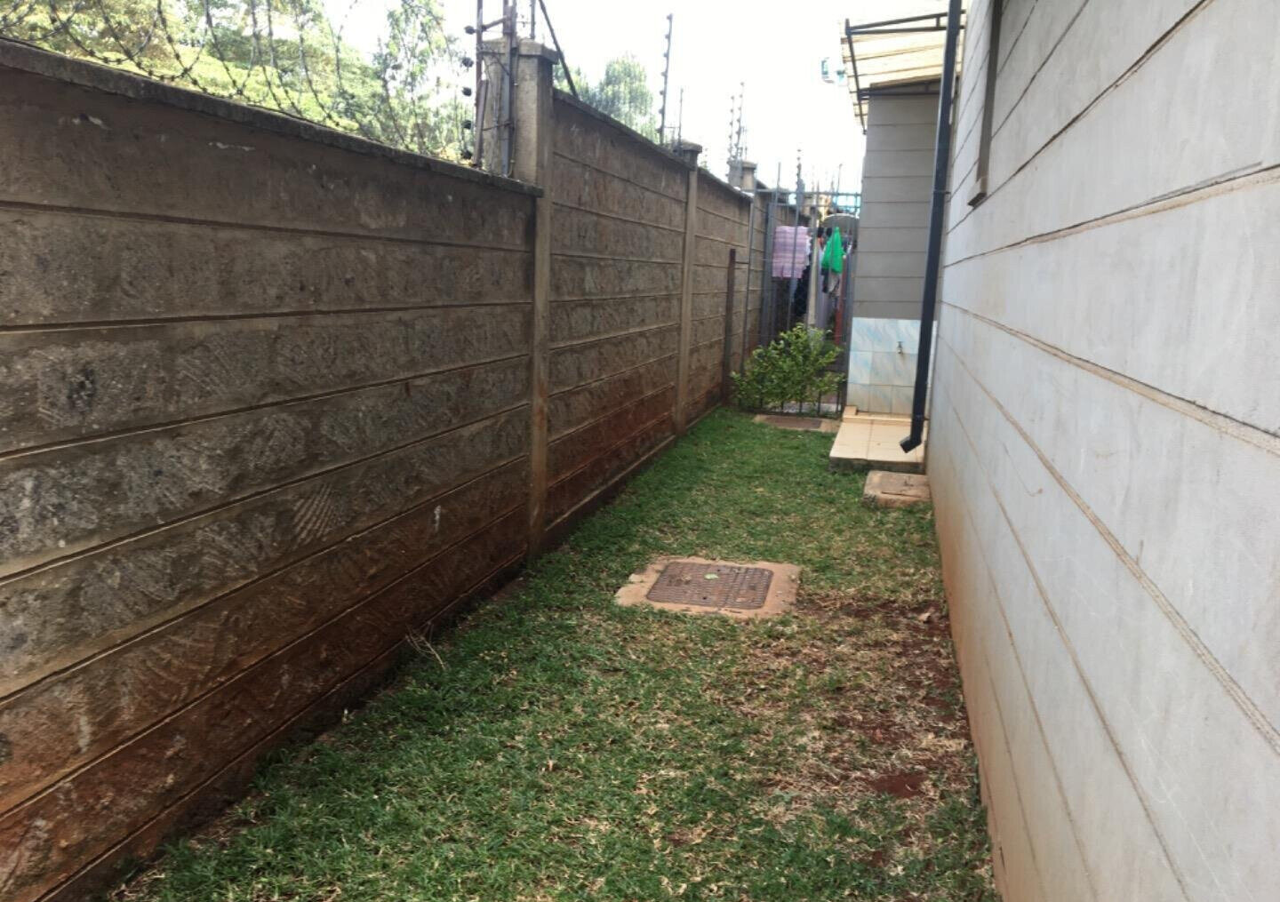 4 En-Suite Townhouse with TV Room & Pantry - Kitisuru Near ISK