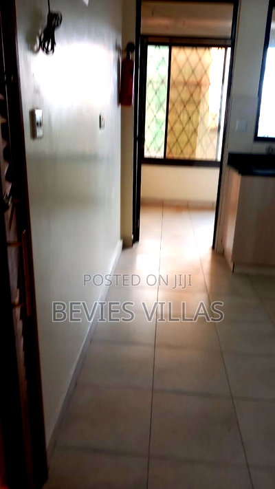 3bdrm Apartment in Parklands for rent - Image 6