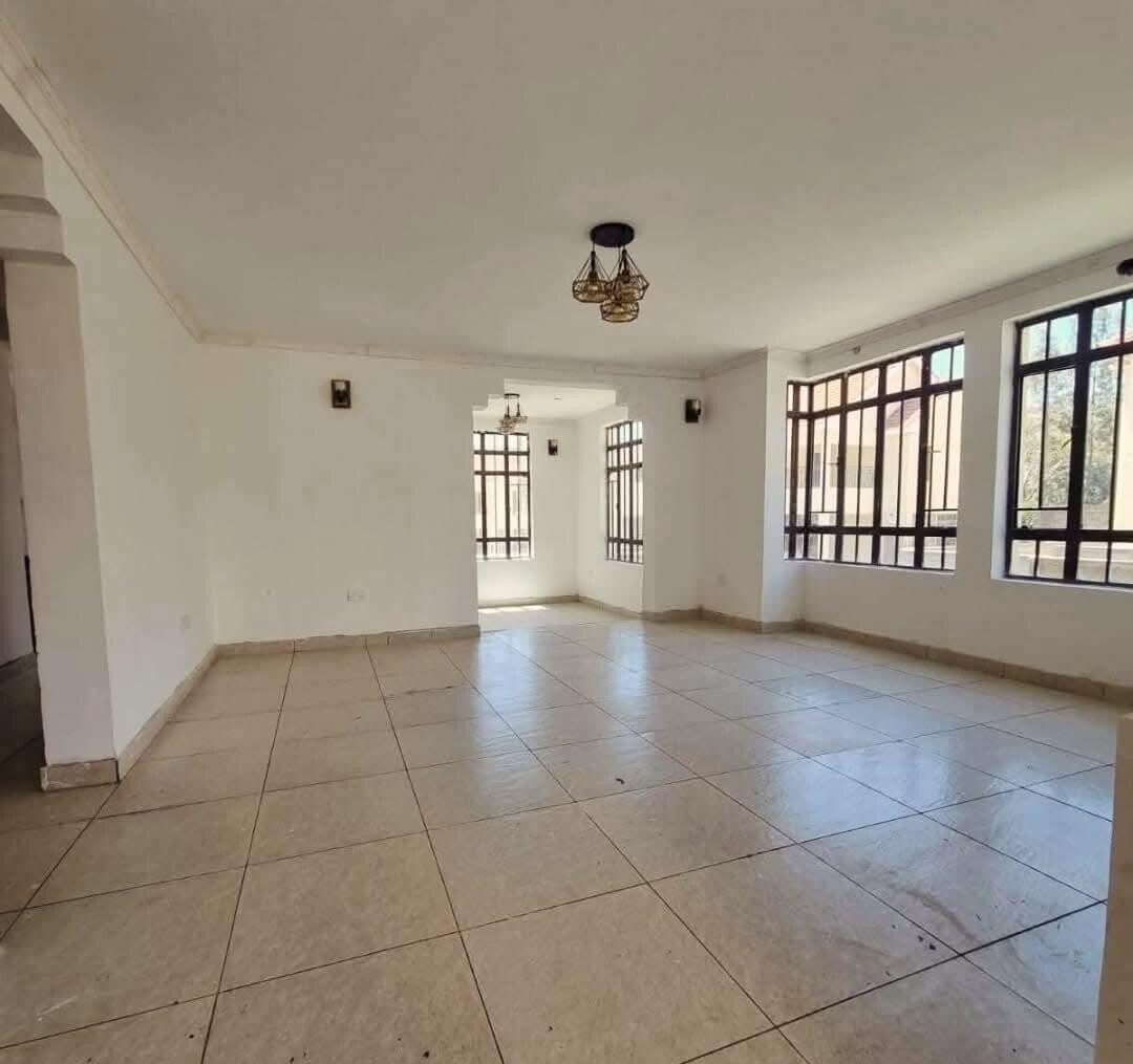 4BR All-Ensuite Mansion with DSQ & Freehold Title - Rimpa