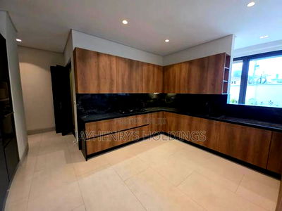 5bdrm House in Westlands for sale - Image 4