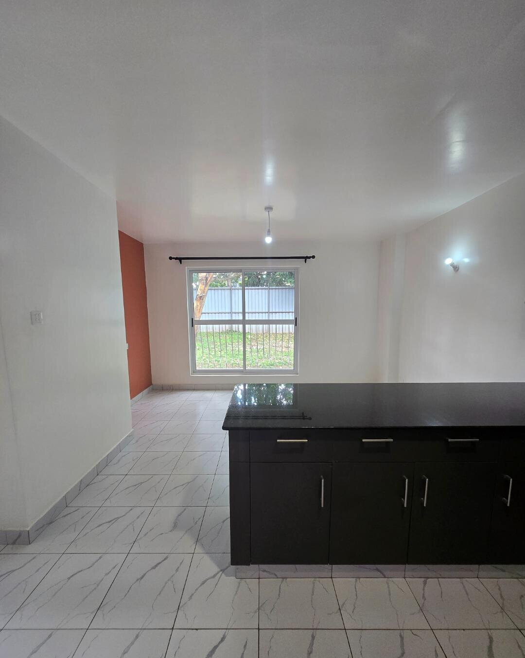 1BR Apartment with Italian Kitchen & City Views - South C