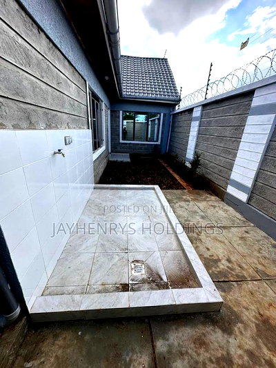 4bdrm Bungalow in Mugutha, Ruiru for sale - Image 8