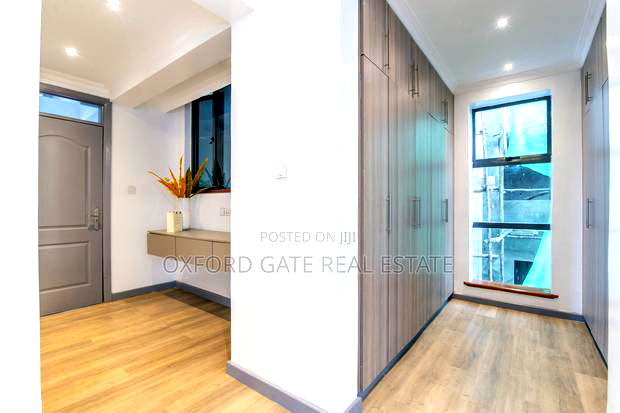 4bdrm Villa in Membly, Membley Estate for sale