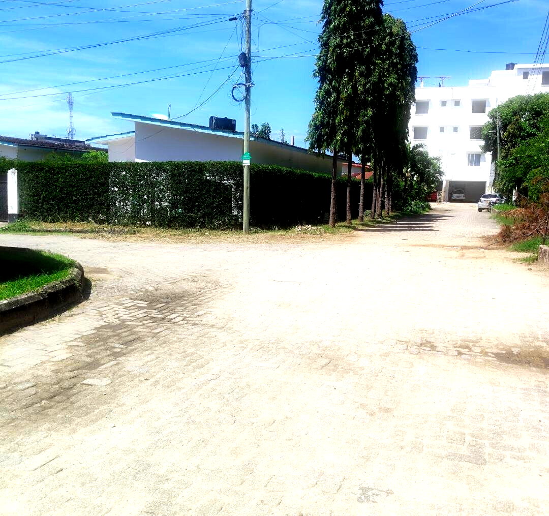 3BR Bungalow with Garden for KSh 35K