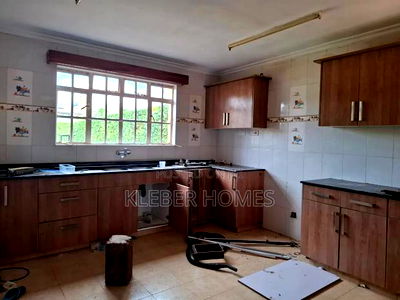 4bdrm Maisonette in Runda for sale - Image 2