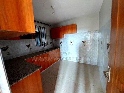 2bdrm Apartment in Kamakis for rent - Image 5