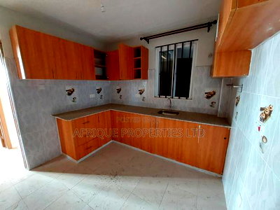 2bdrm Apartment in Kamakis for rent - Image 4