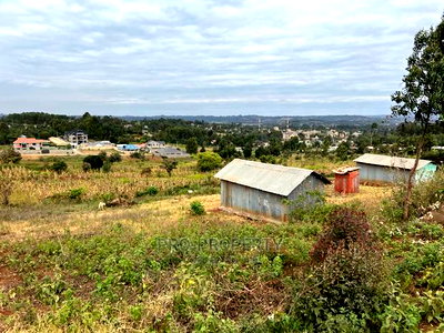Prime 76ft by 100 Fts Residential Plot for Sale in Kamangu - Image 12