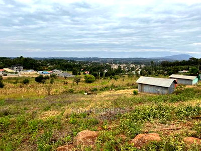 Prime 76ft by 100 Fts Residential Plot for Sale in Kamangu - Image 13