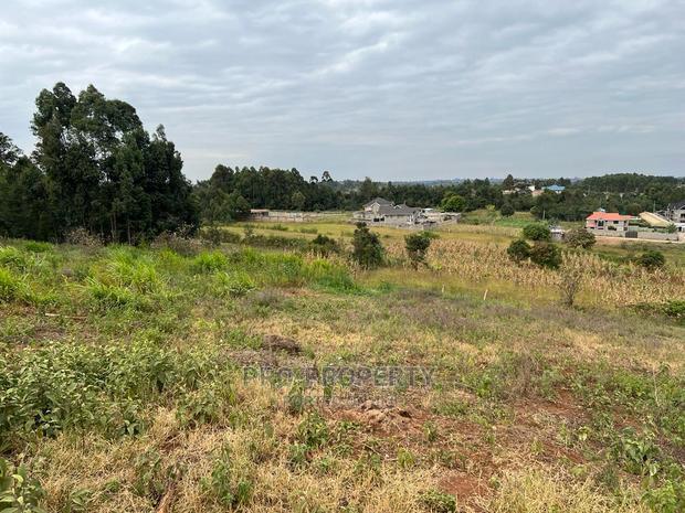 Prime 76ft by 100 Fts Residential Plot for Sale in Kamangu