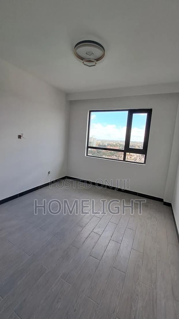 4bdrm Duplex in Valley Arcade for sale