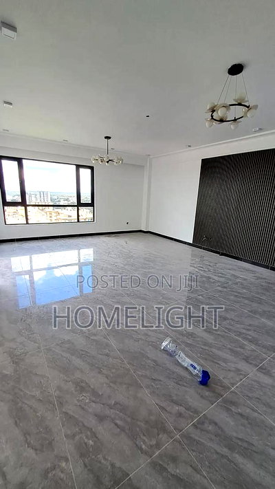 4bdrm Duplex in Valley Arcade for sale - Image 3