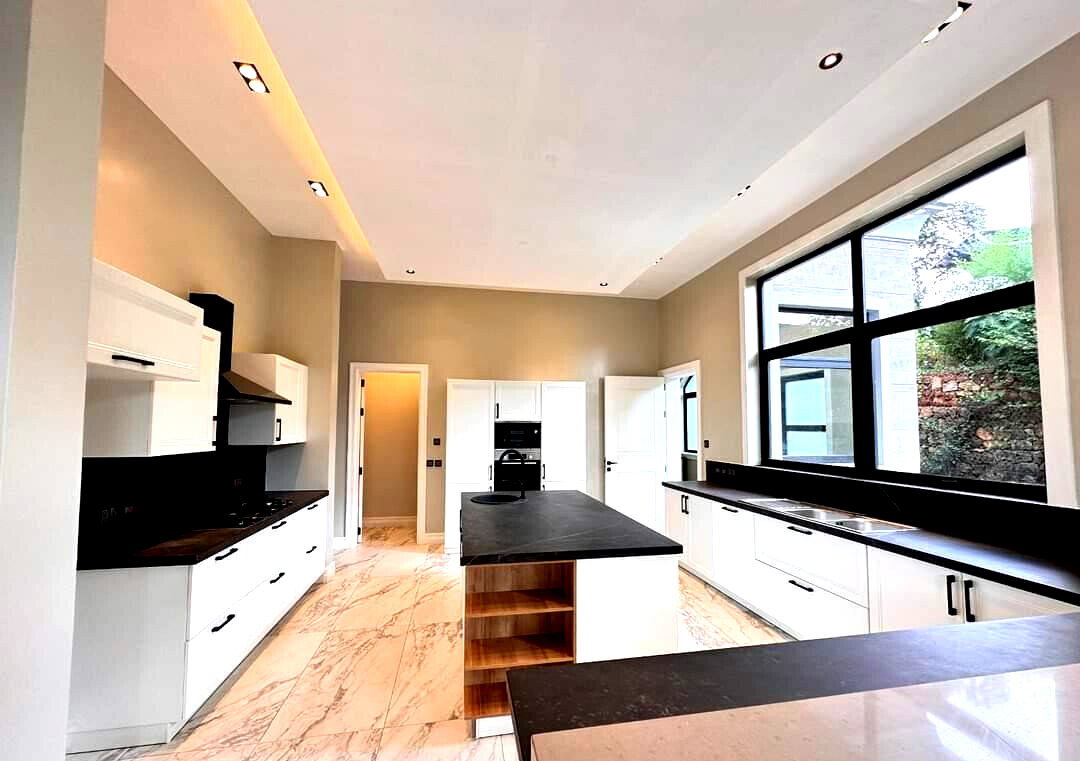 5-Ensuite Villa with DSQ & Rooftop Terrace - Loresho