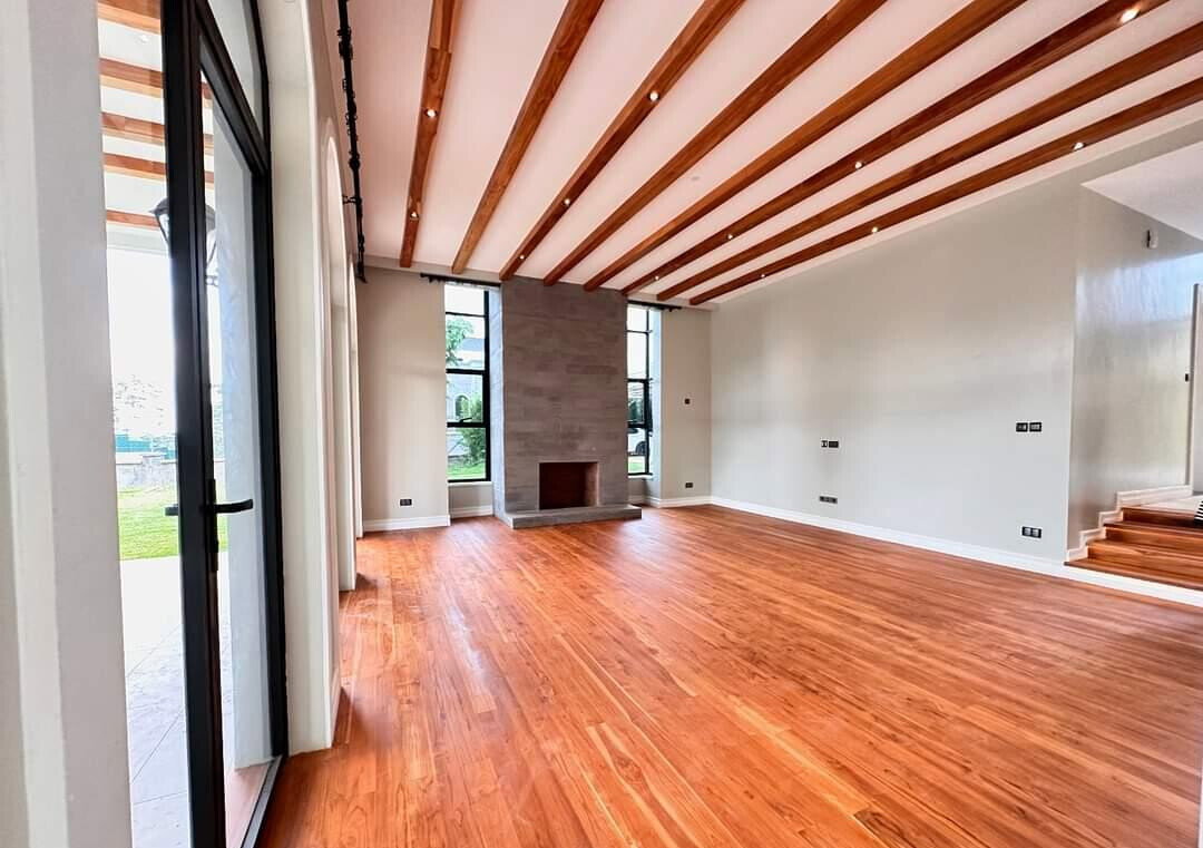 5-Ensuite Villa with DSQ & Rooftop Terrace - Loresho