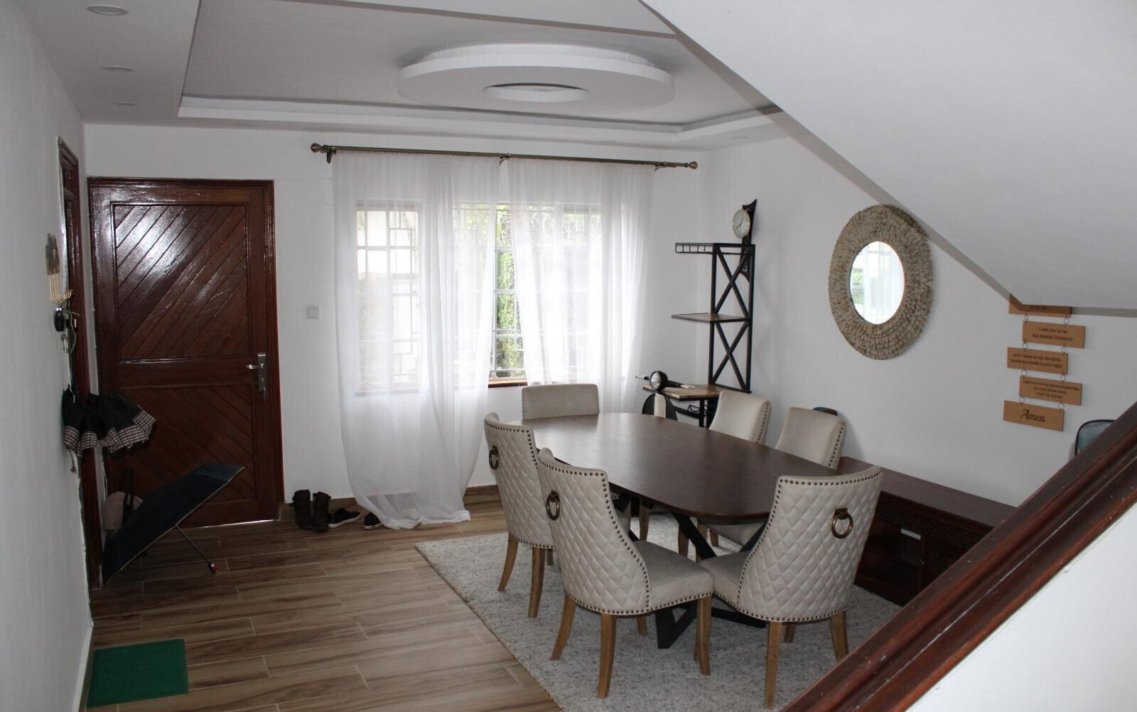 Corner 4BR Townhouse with Sunken Dining & Private Garden - Kileleshwa