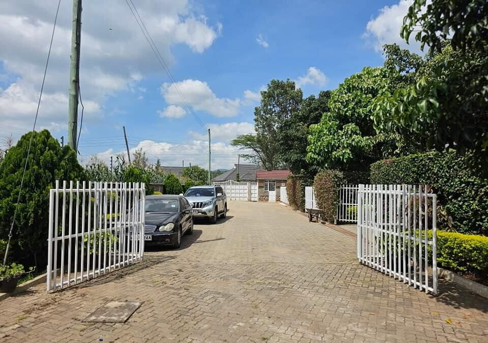 5-Bed All-Ensuite Townhouse with Private Gate - Rimpa, Rongai