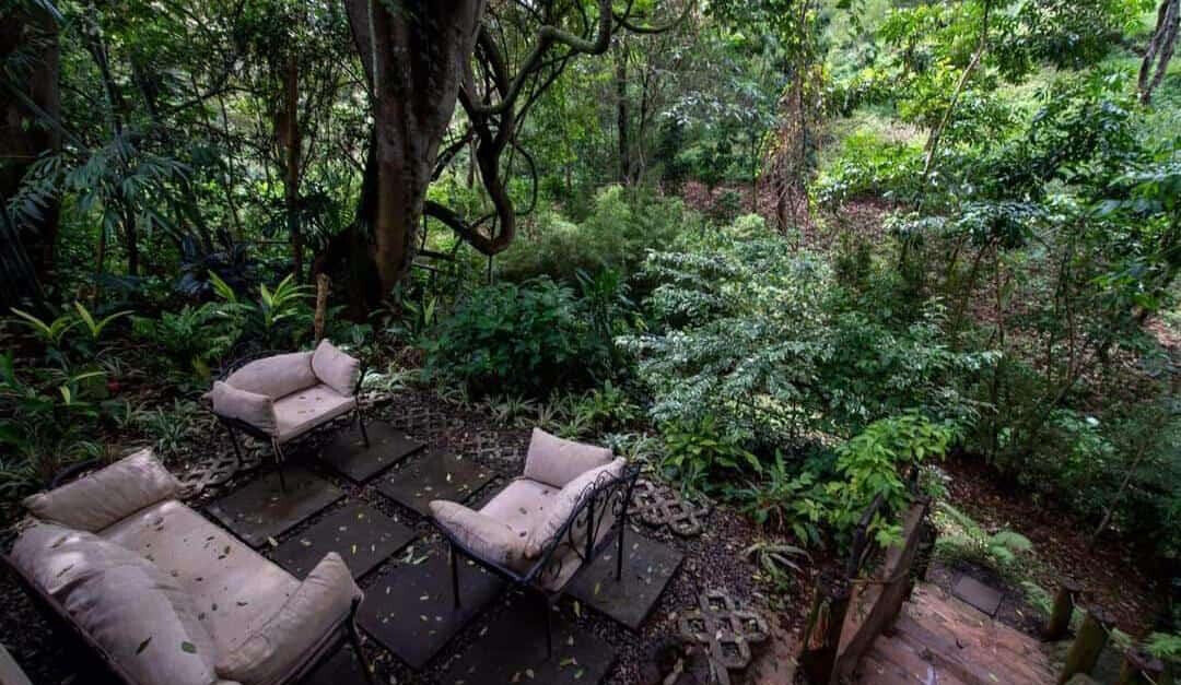 5-Ensuite Townhouse on One Acre with Tennis Court – Hardy, Karen