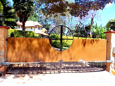 Furnished Studio Apartment in Motoin, Karen for Rent - Image 4