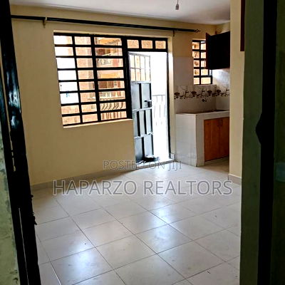 1bdrm Bedsitter in Umoja 3 for rent - Image 6