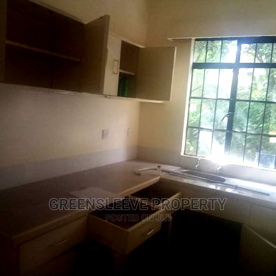 2 Bedroom Cottage - Image 8