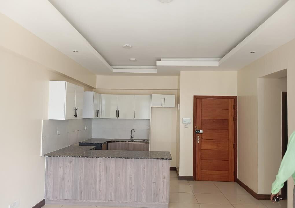 Silverstone 1BR with Rooftop Pool & Gym - Kilimani