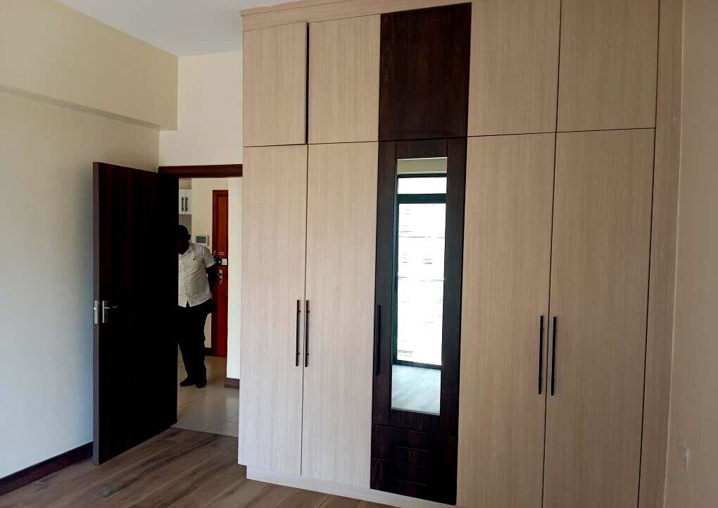 Silverstone 1BR with Rooftop Pool & Gym - Kilimani
