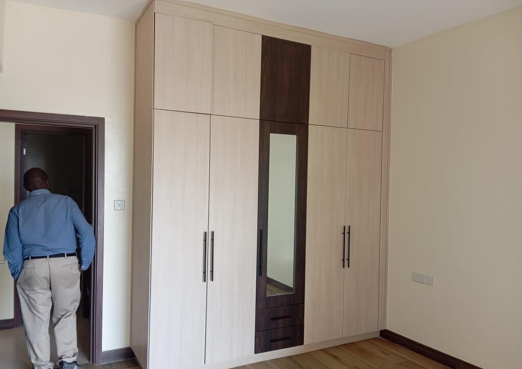 Silverstone 1BR with Rooftop Pool & Gym - Kilimani