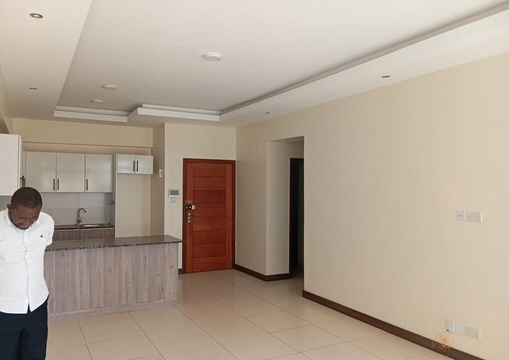 Silverstone 1BR with Rooftop Pool & Gym - Kilimani