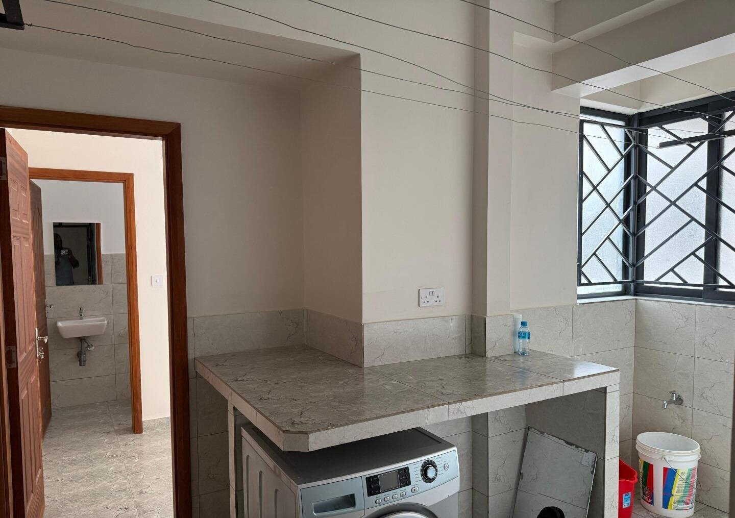 3BR Luxury Apartment with High-Speed Lifts & Gym - Westlands